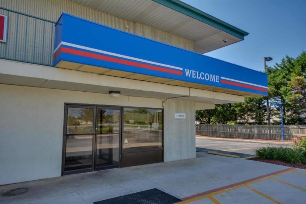Motel 6 Huntsville - Madison Exterior photo